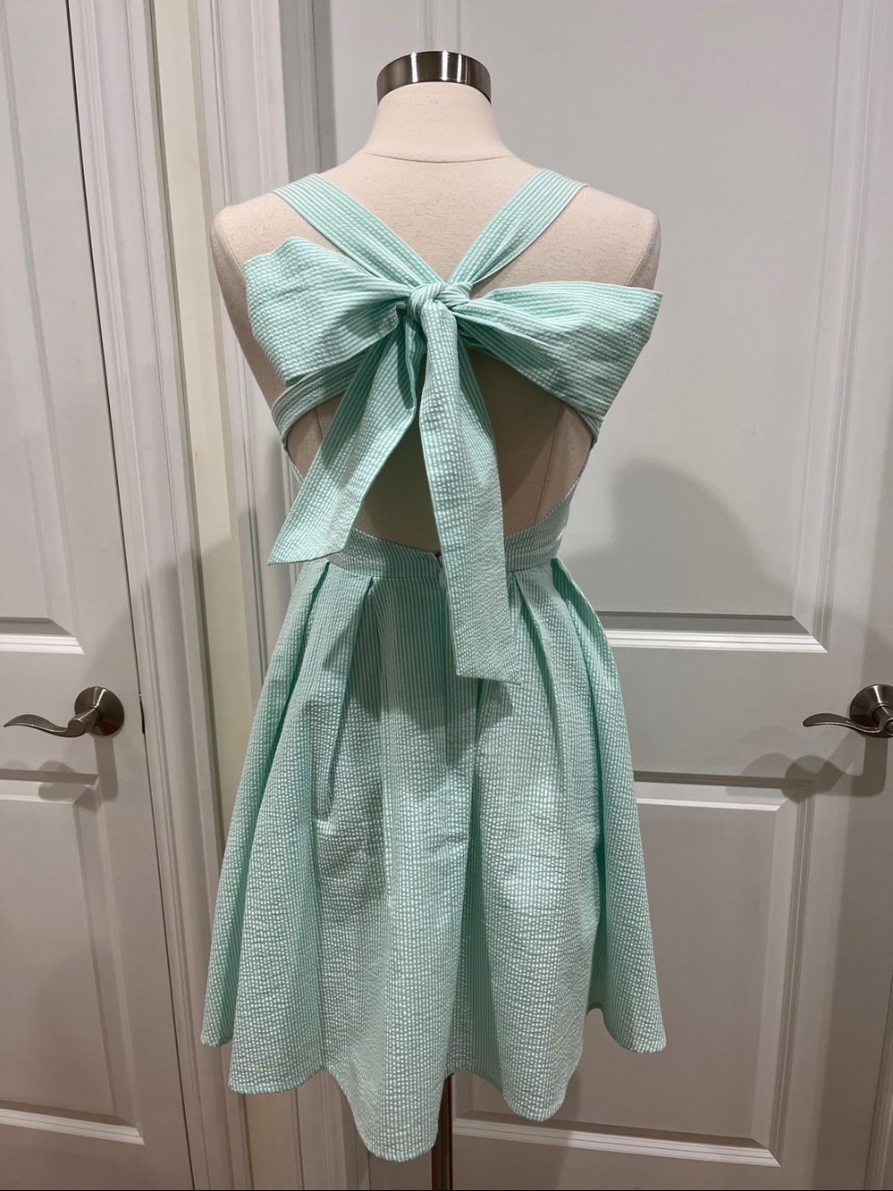 New! Lauren James Livingston Seersucker Dress Back Bow in Mint Hand Pockets
